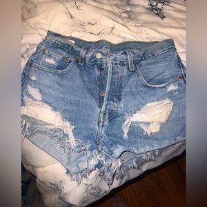 Levi shorts